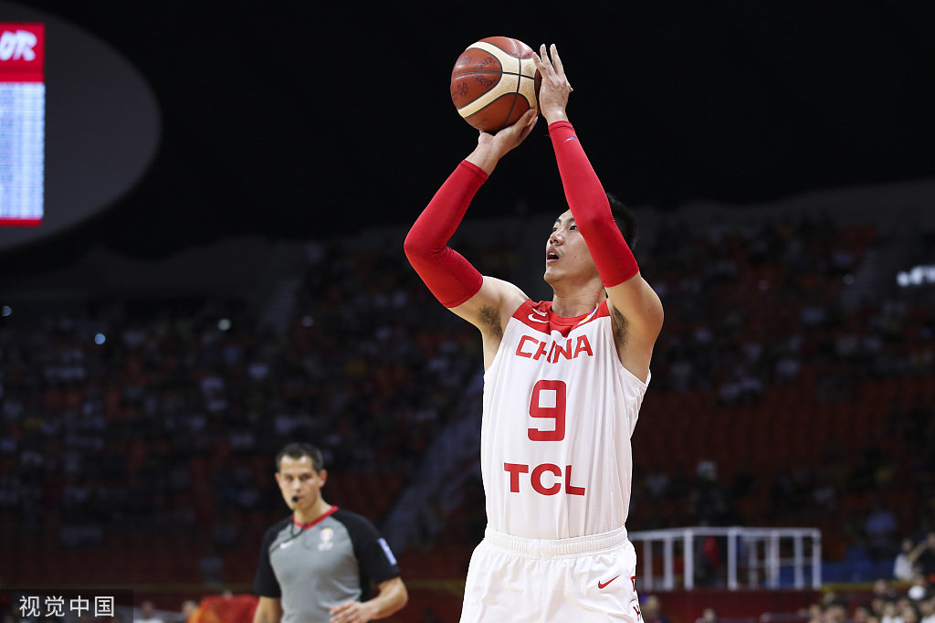 南韩男篮绝杀巴西男篮，米切尔绝境逆转