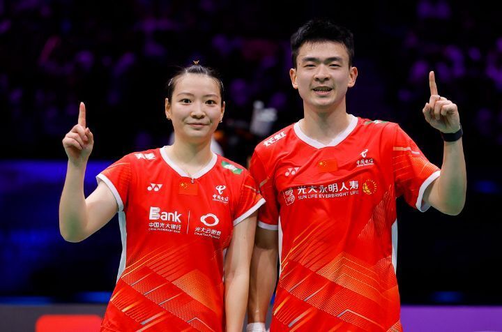 印尼羽毛球队完胜韩国羽毛球队，安赛龙爆发神勇