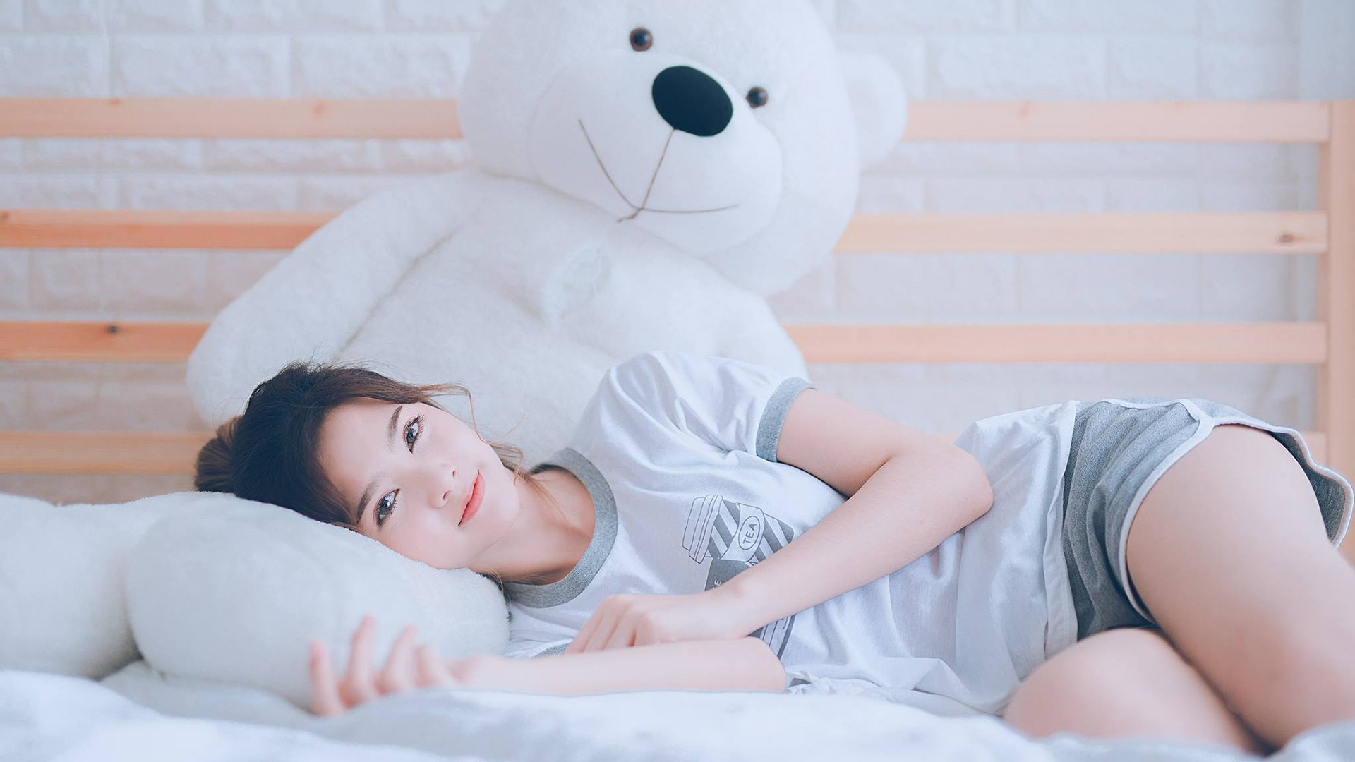 历史唯一性,梅赛德斯险胜威廉姆斯的经典对决,阿隆索刷新纪录铸就传奇