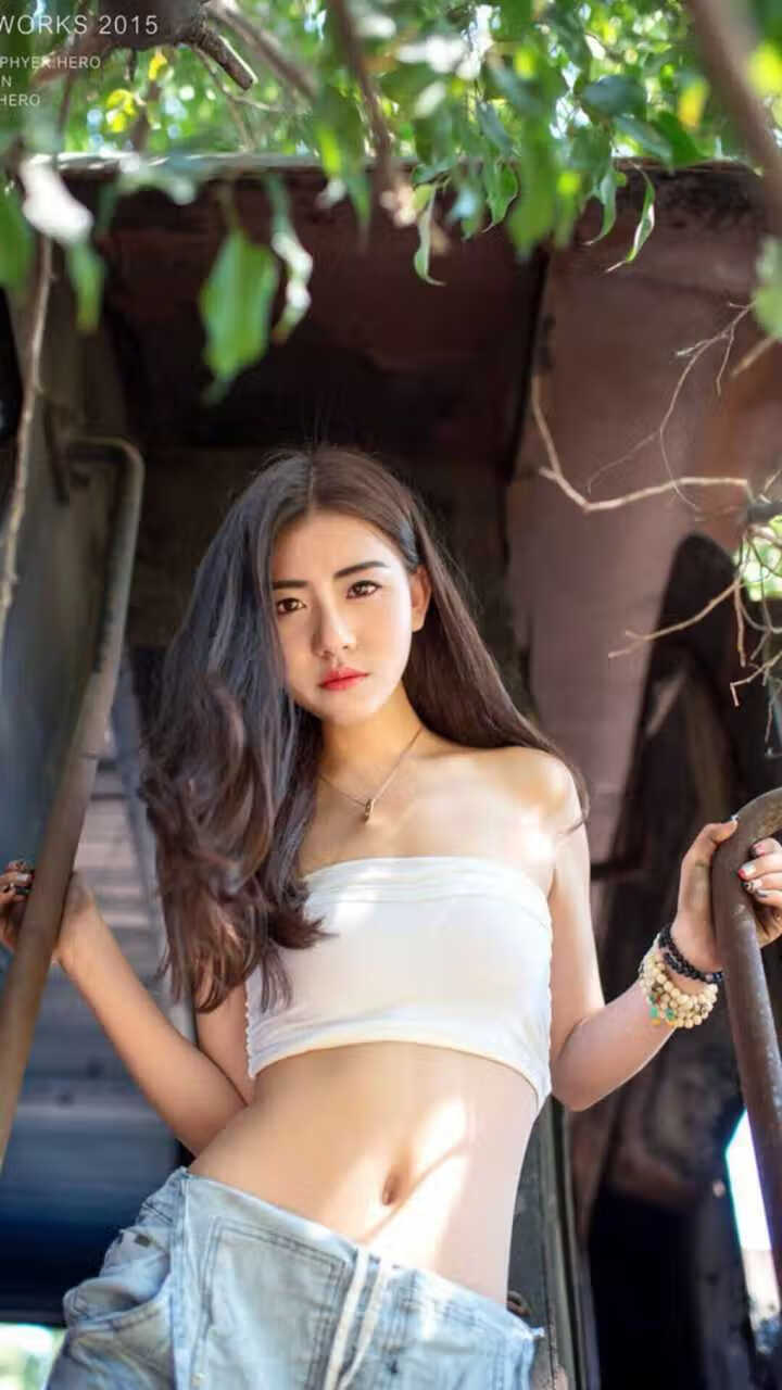 当篮球的锋刃切开绿茵场，快船的双星引擎与恩比德的足球征服