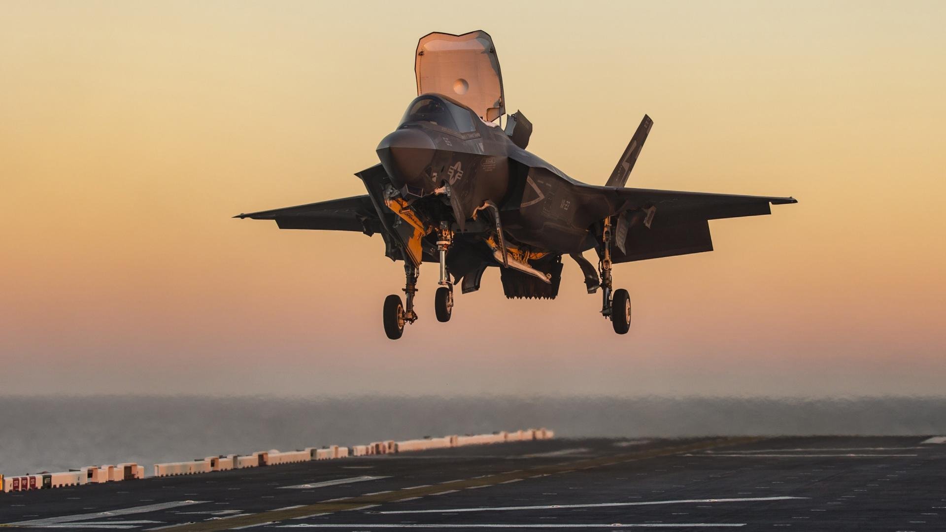 跨越赛场的唯一性，从76人翻盘鹈鹕到奥运接管，伦纳德的关键时刻杀手本色